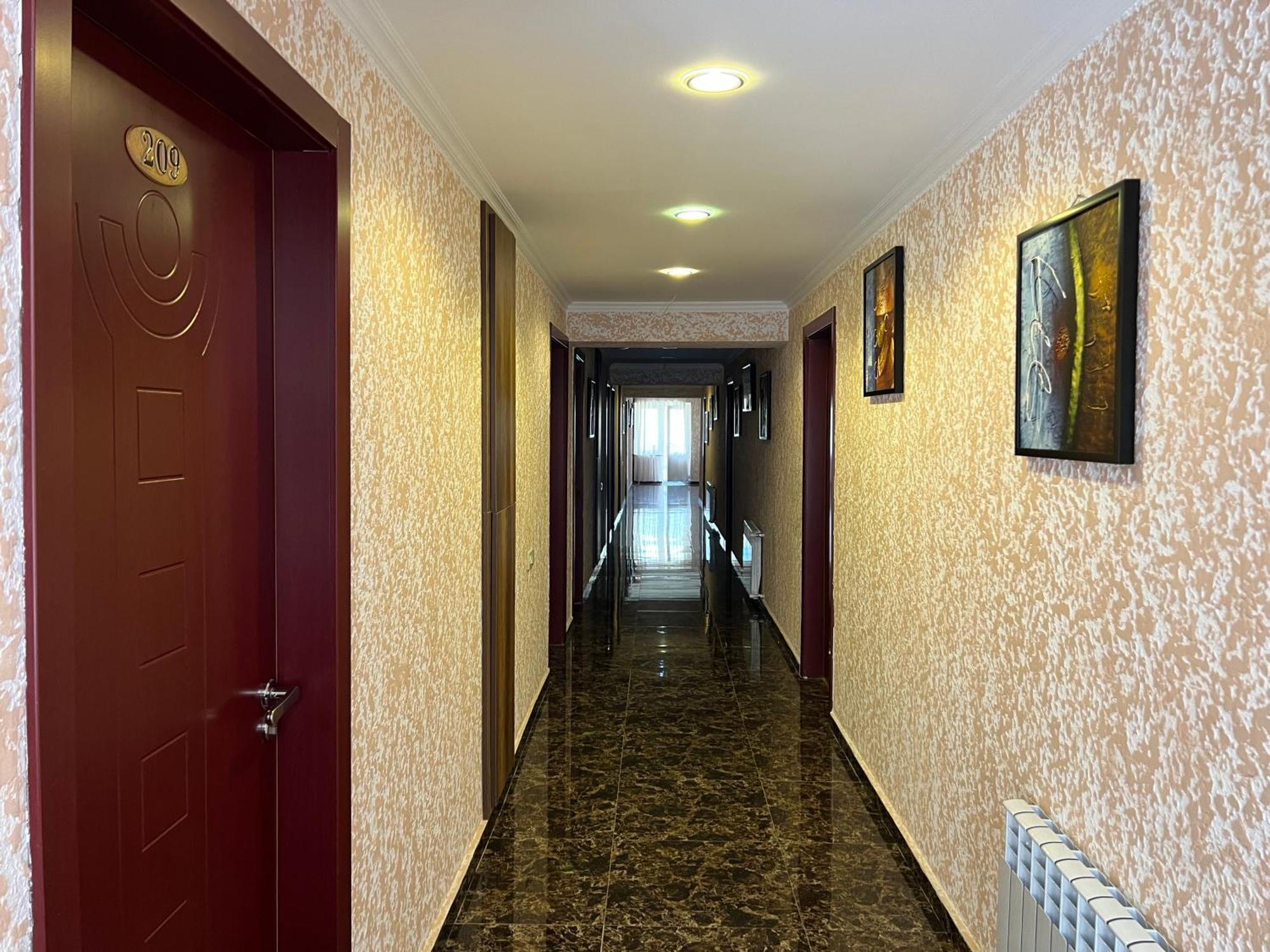 Hotel Iveria Abastumani Extérieur photo